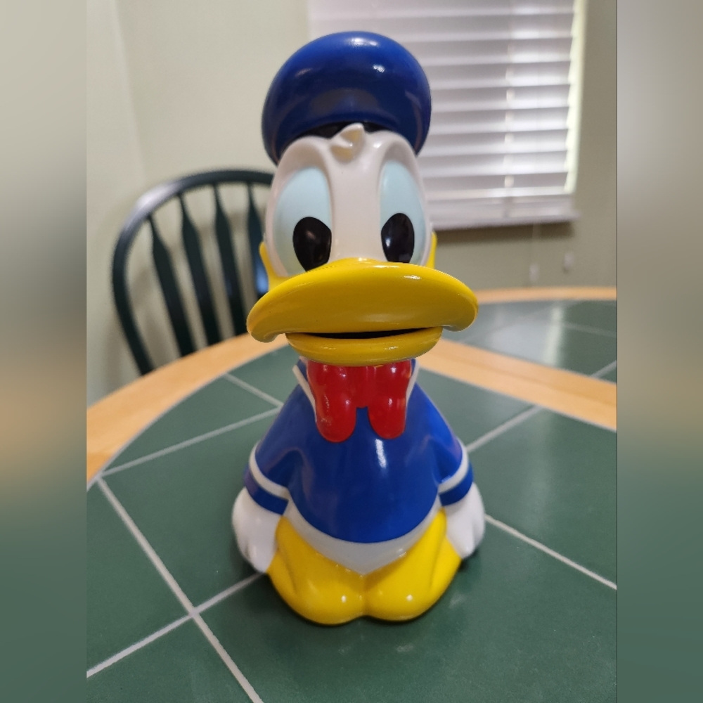 NIB Disney Donald Duck Ceramic Tankard Stein First in Series 9"